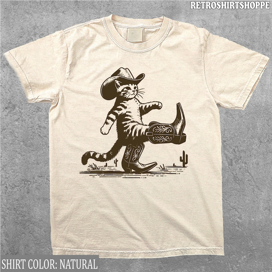 Funny Cowboy Cat Retro Western Graphic T-Shirt